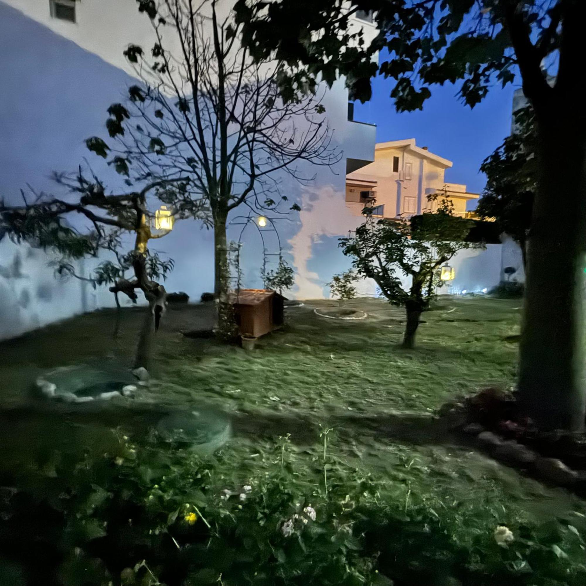La Casa Di Wioletta Lägenhet Barcellona-Pozzo di Gotto Exteriör bild